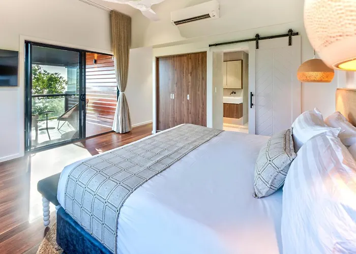 Point Blue On Hamilton Island By Hiha Villa